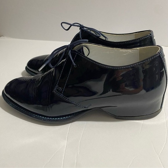 Maison Margiela Navy Patent Leather Lace Up Derby Dress Shoes White Stitch Heel - Picture 8 of 14